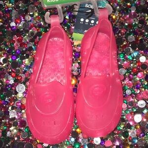Speedo Jelly Girls shoes.